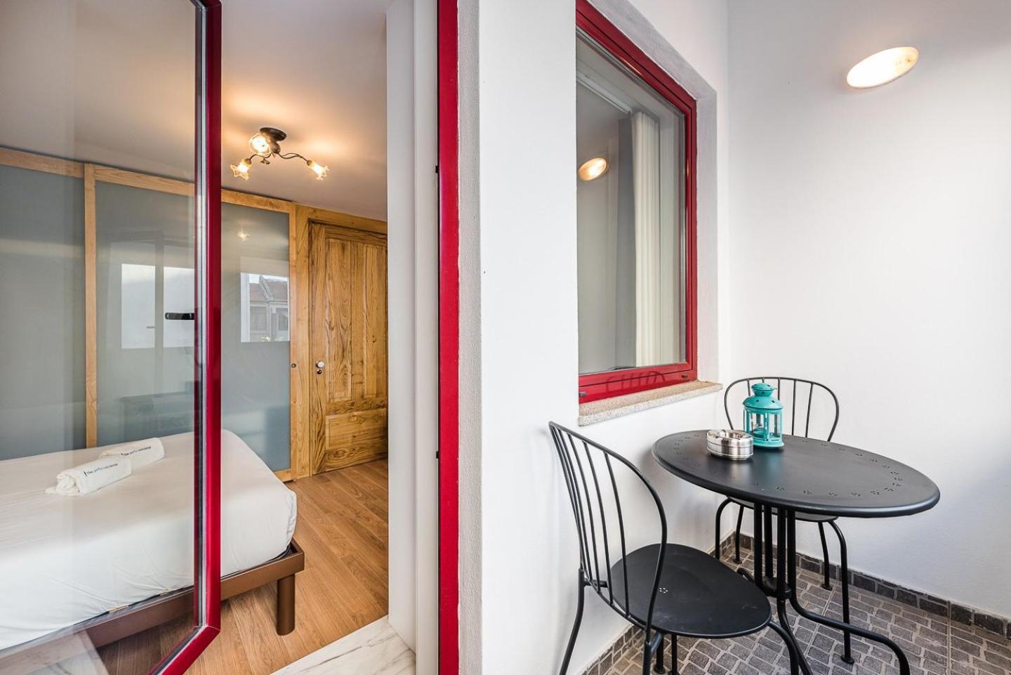 Guestready - Crayon Walls Apts ปอร์โต ภายนอก รูปภาพ
